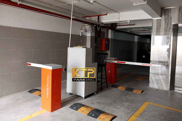 Hệ thống giữ xe KTPPARKING tại 77 TKTQ