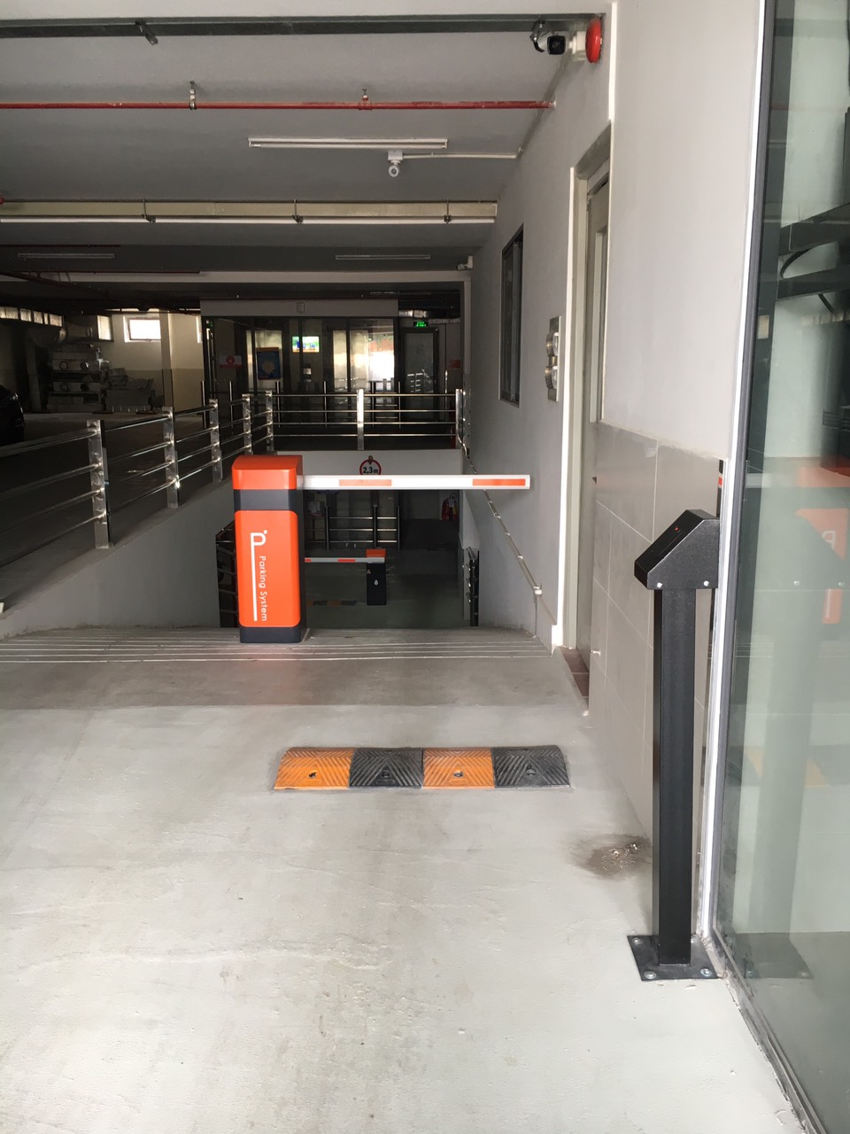 He thong giu xe tu dong